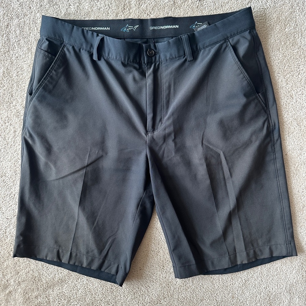 Greg Norman Collection Men's Dark Gray Shorts